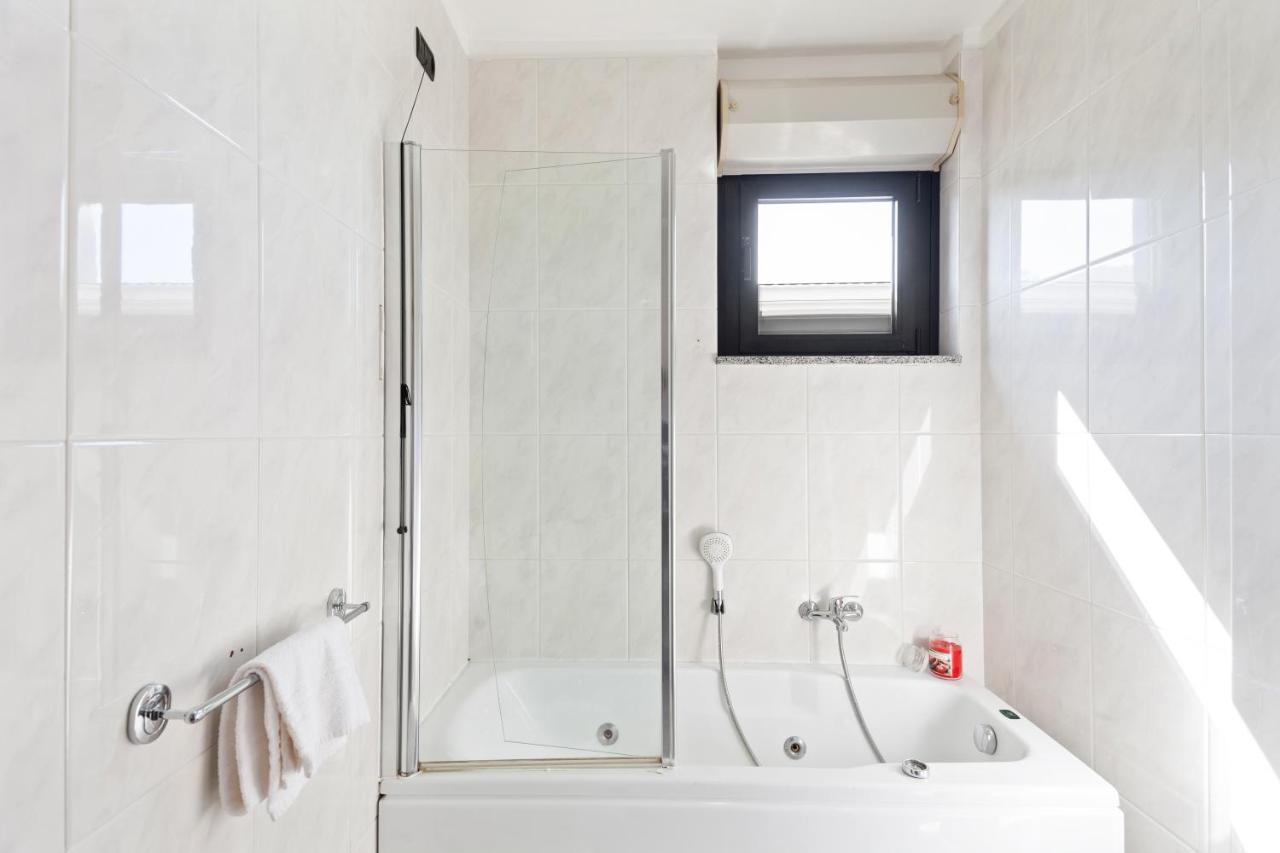 Waterfront Apartment Bari